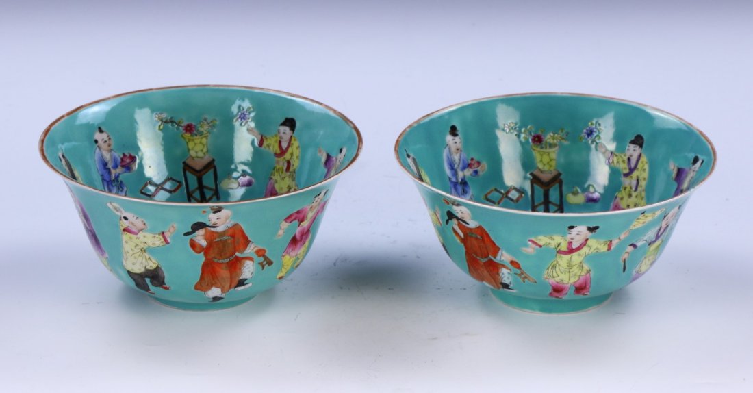 PAIR CHINESE ANTIQUE FAMILLE ROSE PORCELAIN BOWLS: Pair Chinese Antique Famille Rose Porcelain Bowls: Of Rounded Sides, The Body Finely Painted Along Both The Exterior And The interior With Celestial Figures Dressed in Traditional Robes On An Even Tur