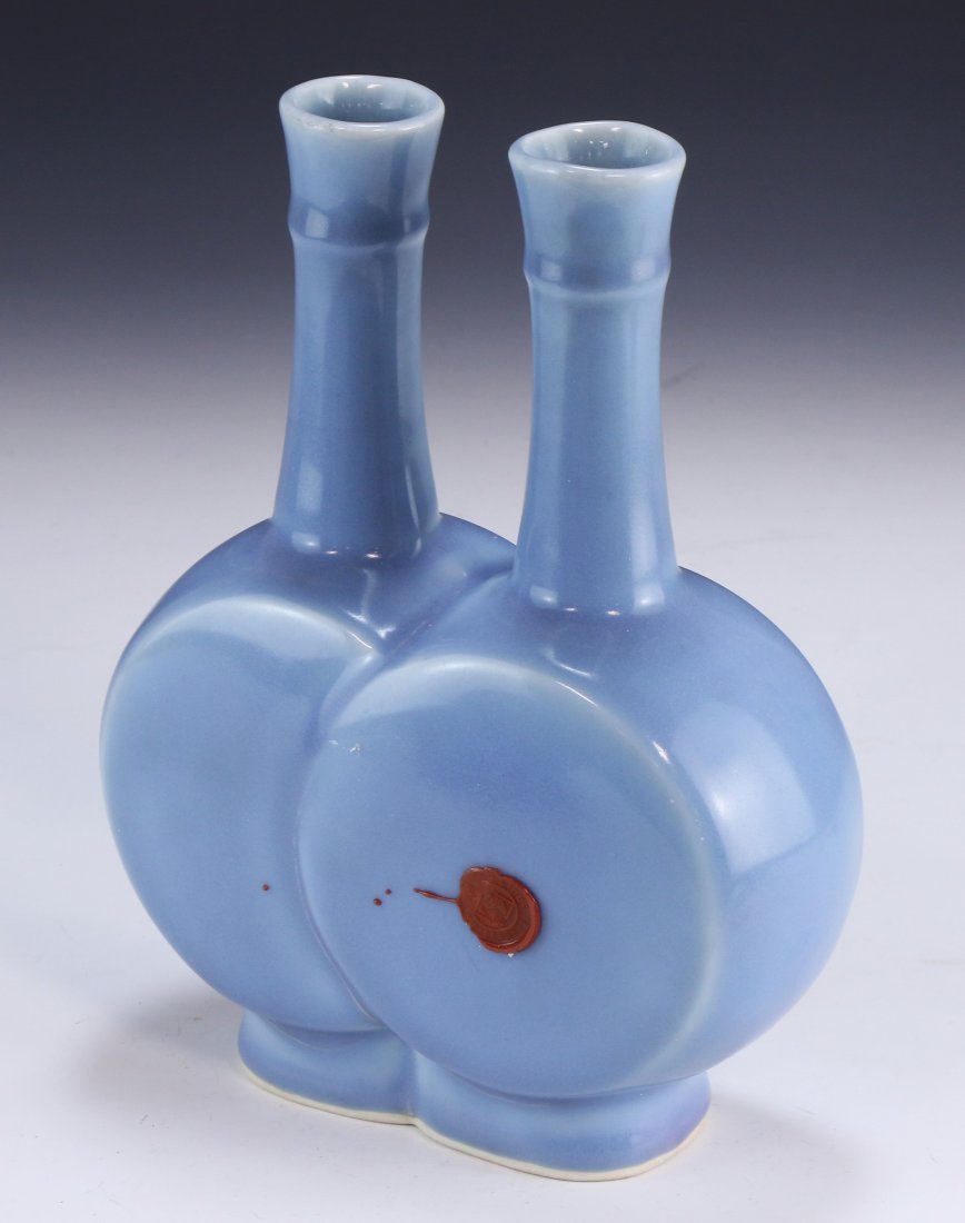 A Fine Chinese Blue Glazed Double Moon Flask Vase (1 of 5)