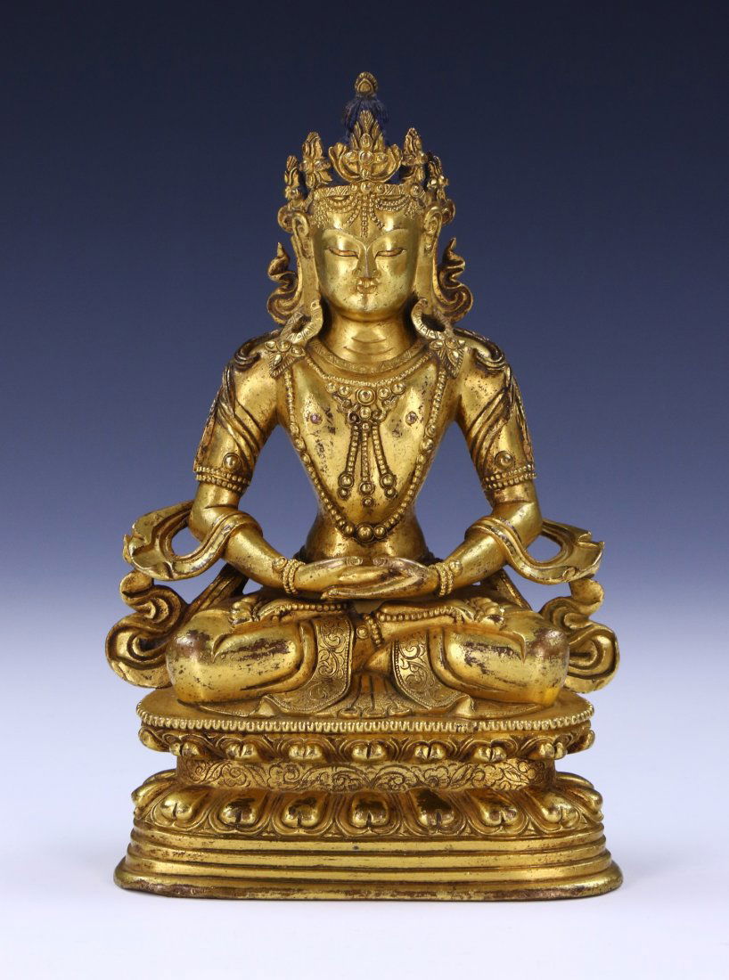 A RARE ANTIQUE GILT-BRONZE FIGURE OF AVALOKITESVARA (1 of 7)