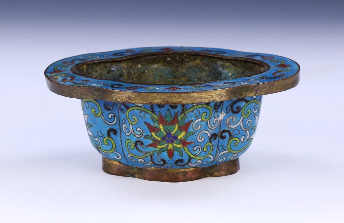 A CHINESE ANTIQUE CLOISONNE ON BRONZE PLANTER (1 of 4)