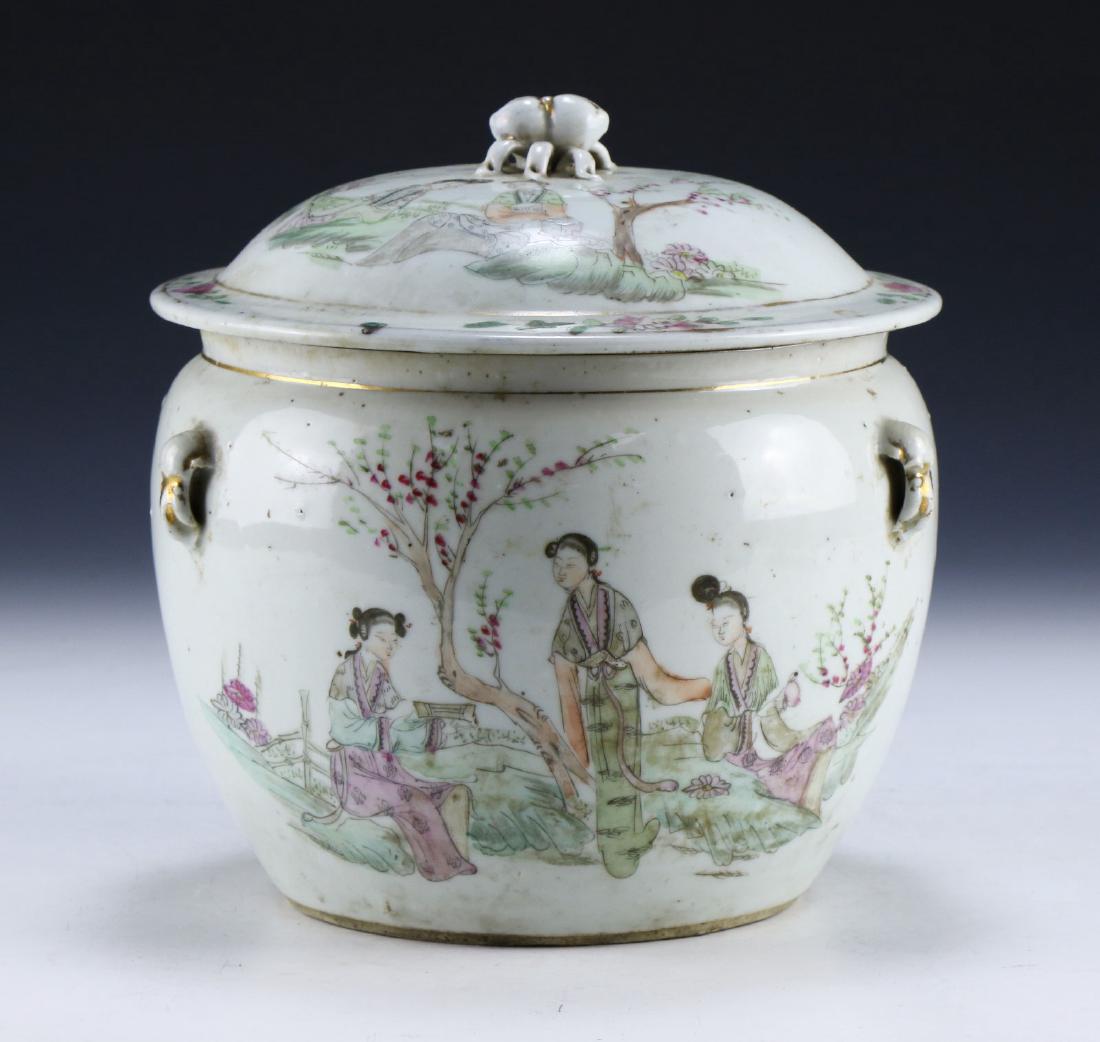 A CHINESE ANTIQUE FAMILLE ROSE LIDDED PORCELAIN JAR: A Chinese Antique Famille Rose Lidded Porcelain Jar: Of Globular Form Rising To A Domed Cover, The Shoulders Flanked On Four Sides By Small Curling Handles, One Side Of The Body Finely Painted With Be