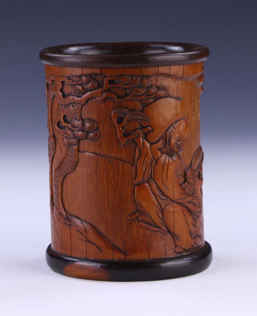 A CHINESE ANTIQUE BAMBOO CARVED BRUSH POT (1 of 4)