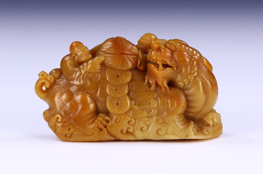 A FINE CHINESE SOAPSTONE CARVED FIGURE GROUP (1 of 5)