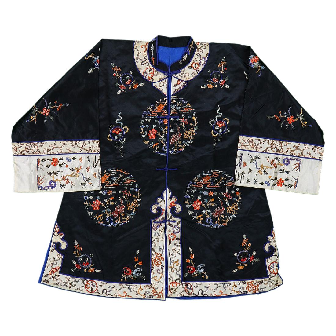 A CHINESE ANTIQUE EMBROIDERY ROBE: A Chinese Antique Embroidery Robe: Finely Embroidered With Nature Scene Circular Panels, The Collar And Sleeves With Blooming Flowers And Swirling Patterns; Size: H: 47" x W: 28" (119.38cm x 71.12cm)