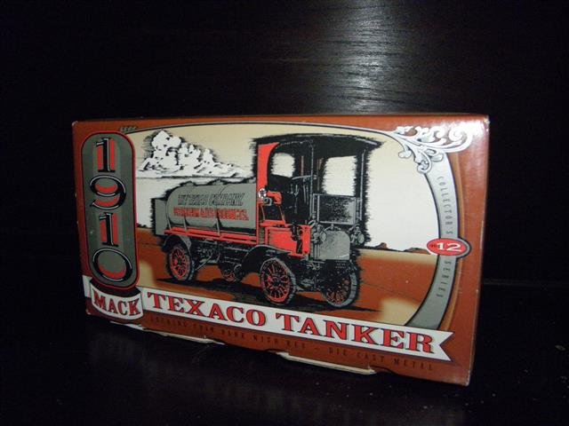 Collectable- Mack Truck- 1910: Collectable- Mack Truck- 1910