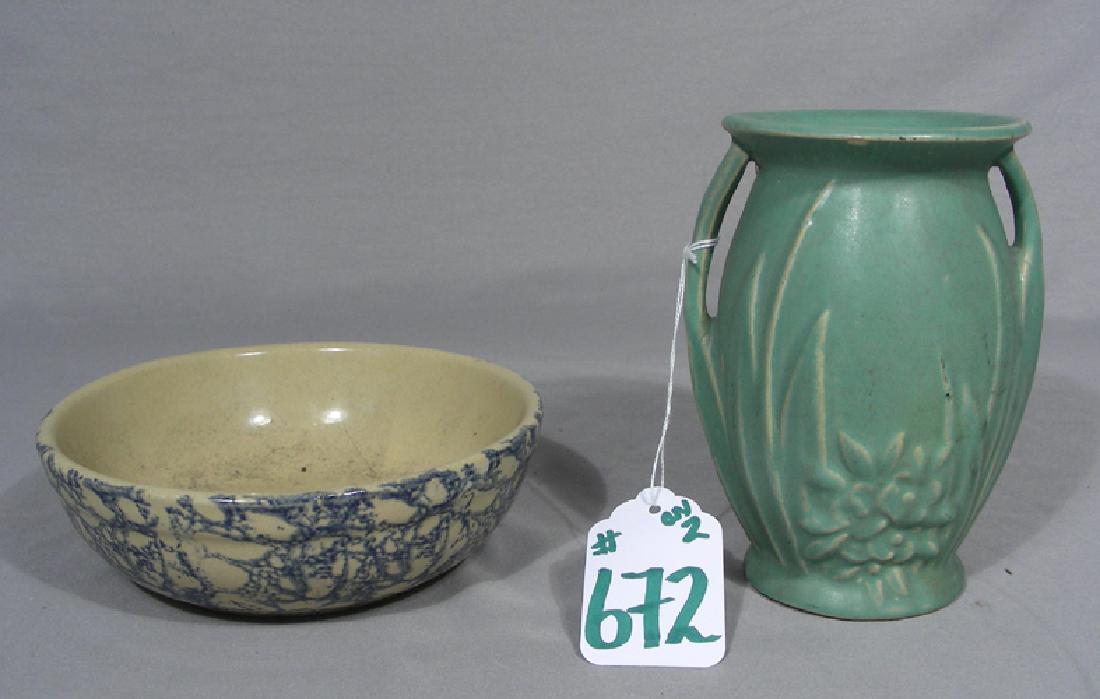 R.R.P SALAD BOWL AND A McCOY VASE (1 of 4)