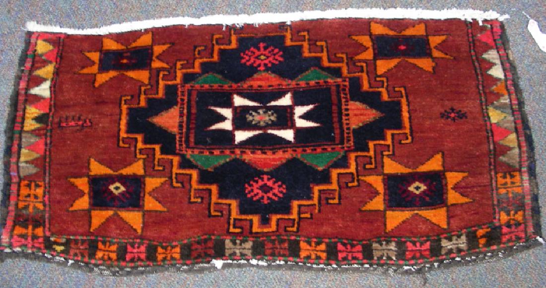 SEMI ANTIQUE HAND KNOTTED SHIRAZ AREA RUG (1 of 1)