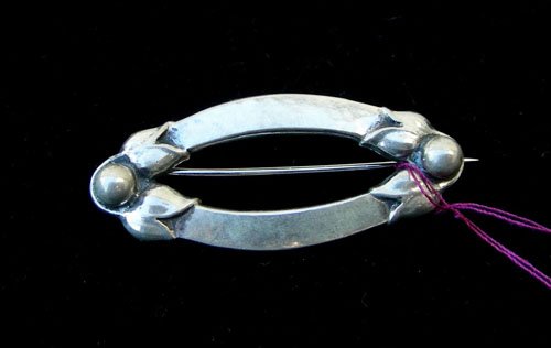 VINTAGE DESIGNER GEORG JENSEN STERLING BROOCH (1 of 2)