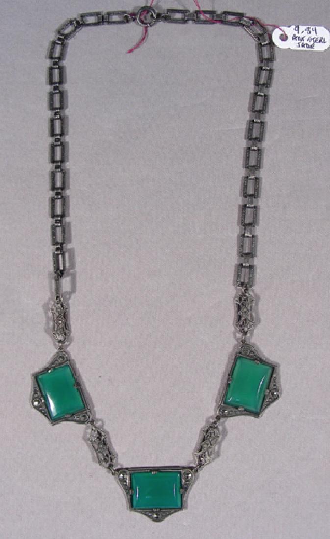 VINTAGE STERLING SILVER & JADE NECKLACE (1 of 1)