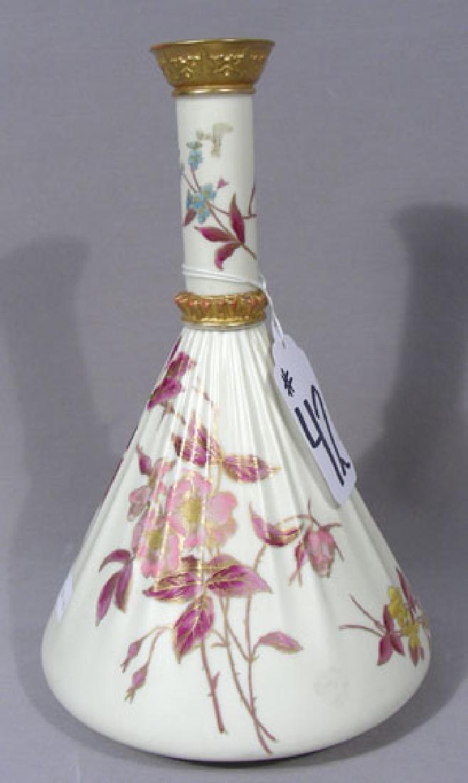 LARGE ANTIQUE HAND PAINTED ROYAL WORCHESTER VASE (1 of 2)