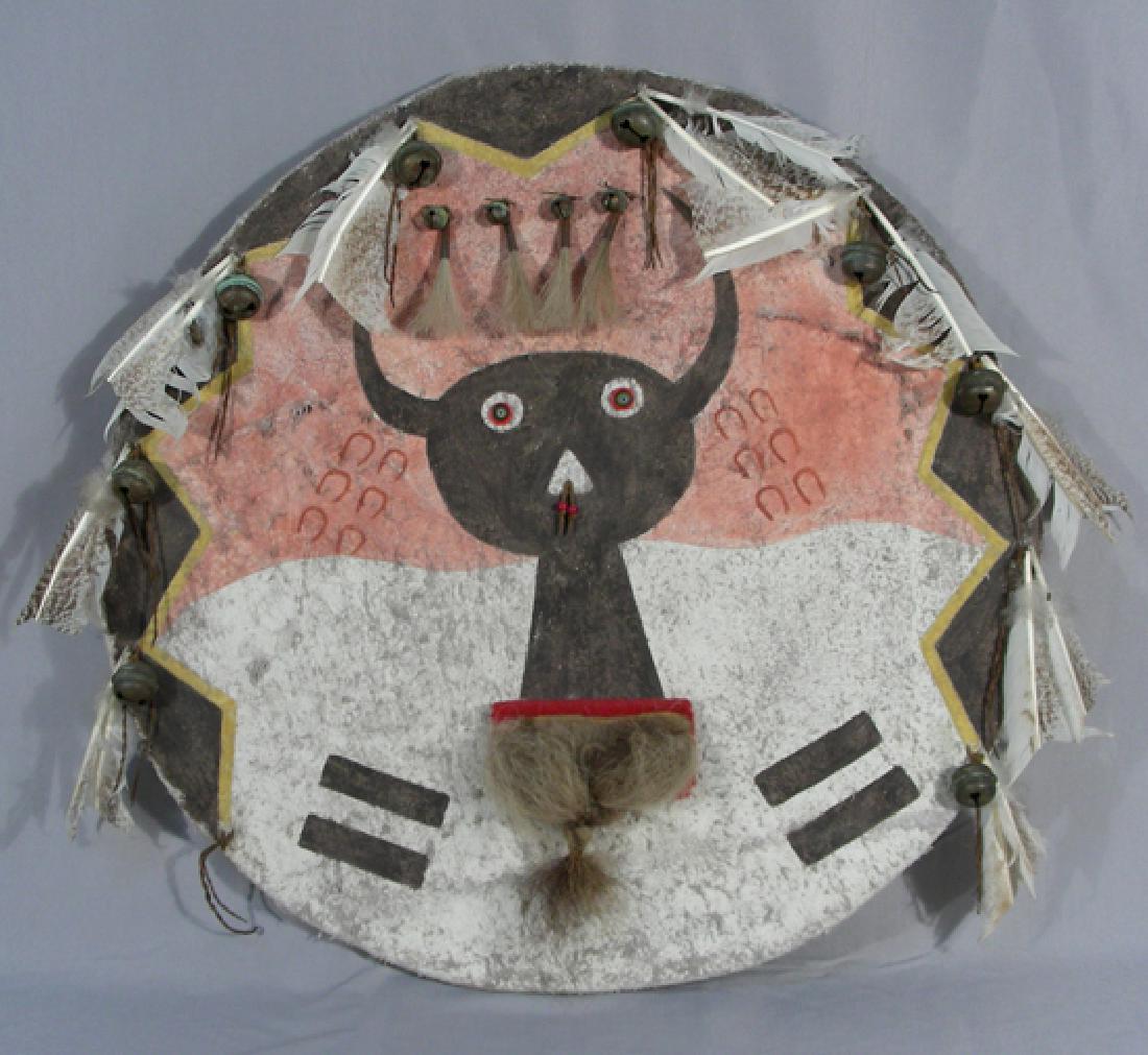 VINTAGE HAND PAINTED INDIAN LEATHER SHIELD (1 of 2)