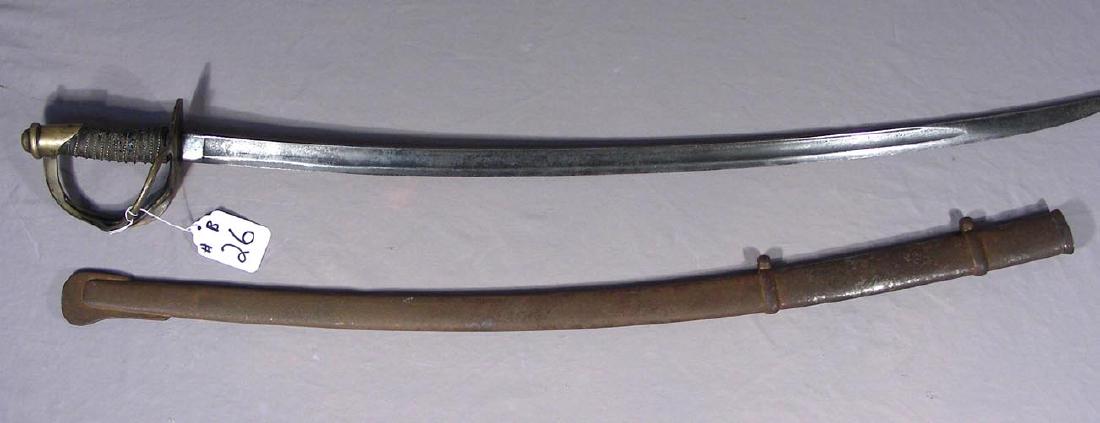 ANTIQUE WWI GERMAN SABER (1 of 2)
