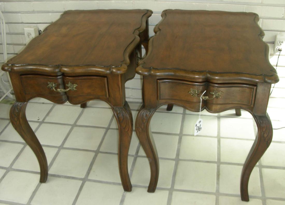 PAIR VINTAGE HAND CARVED SIDE TABLES BY BAKER (1 of 2)