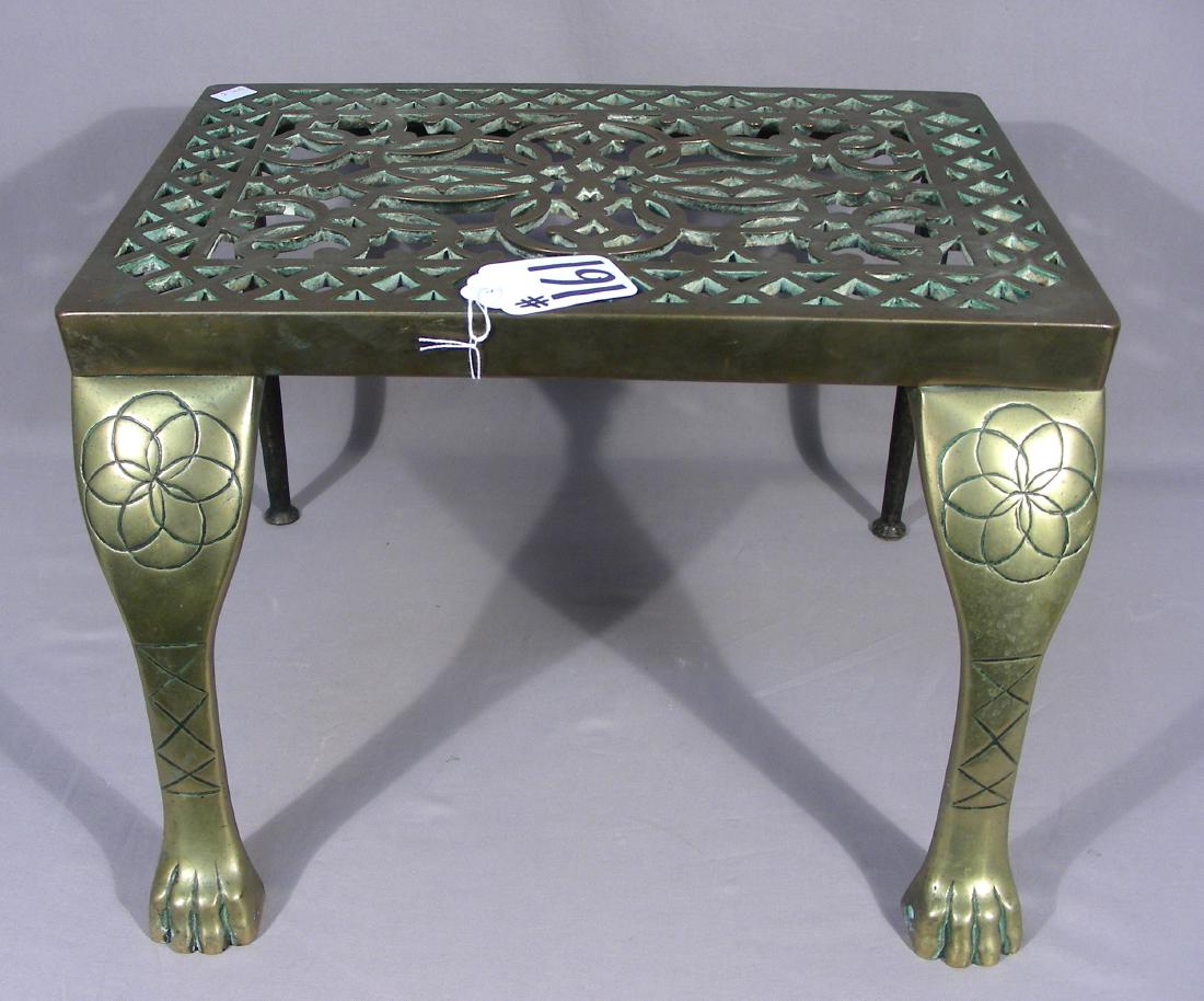 ANTIQUE ENGLISH BRASS FOOTMAN (1 of 2)