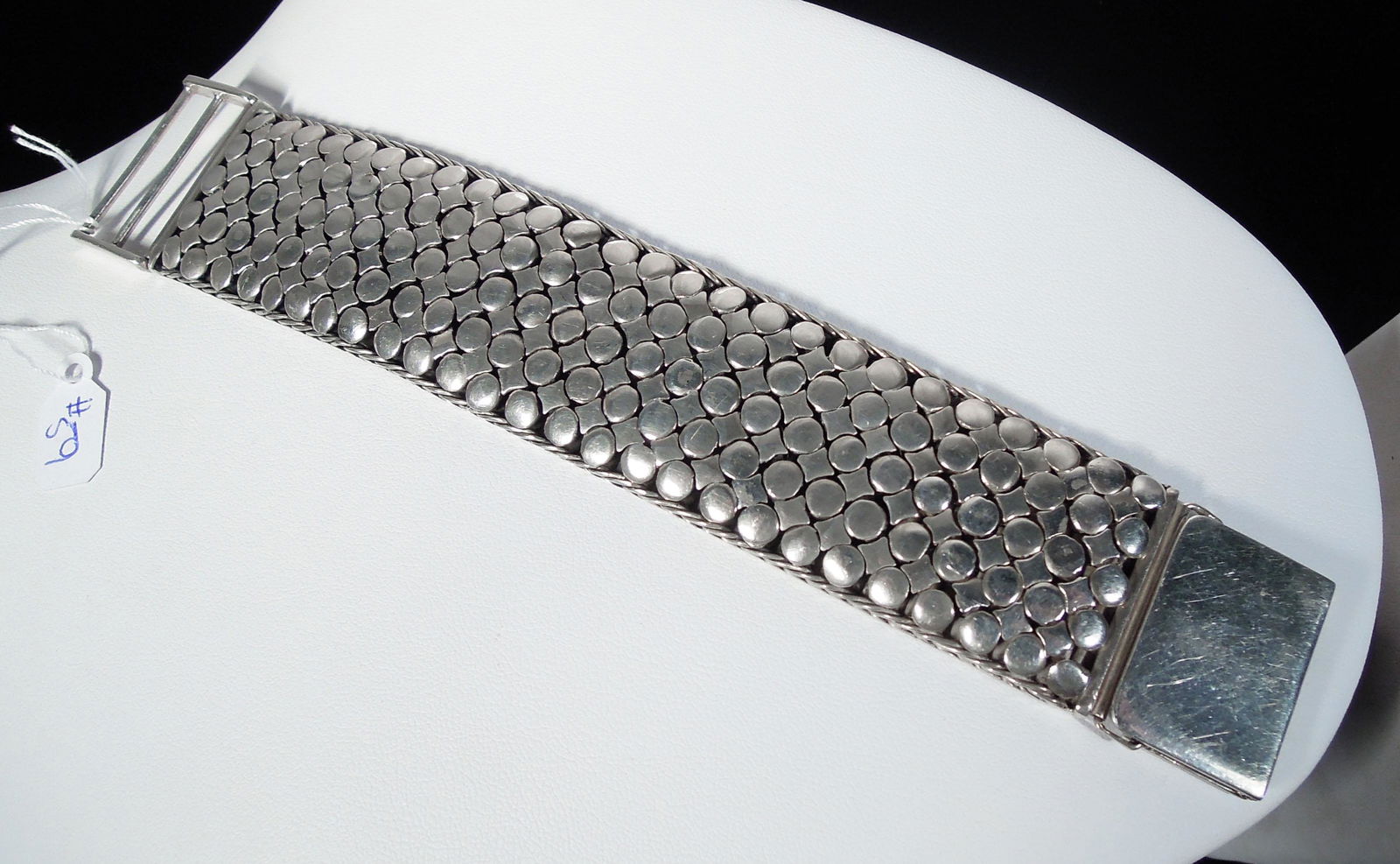 HEAVY VINTAGE STERLING SILVER BRACELET (1 of 1)