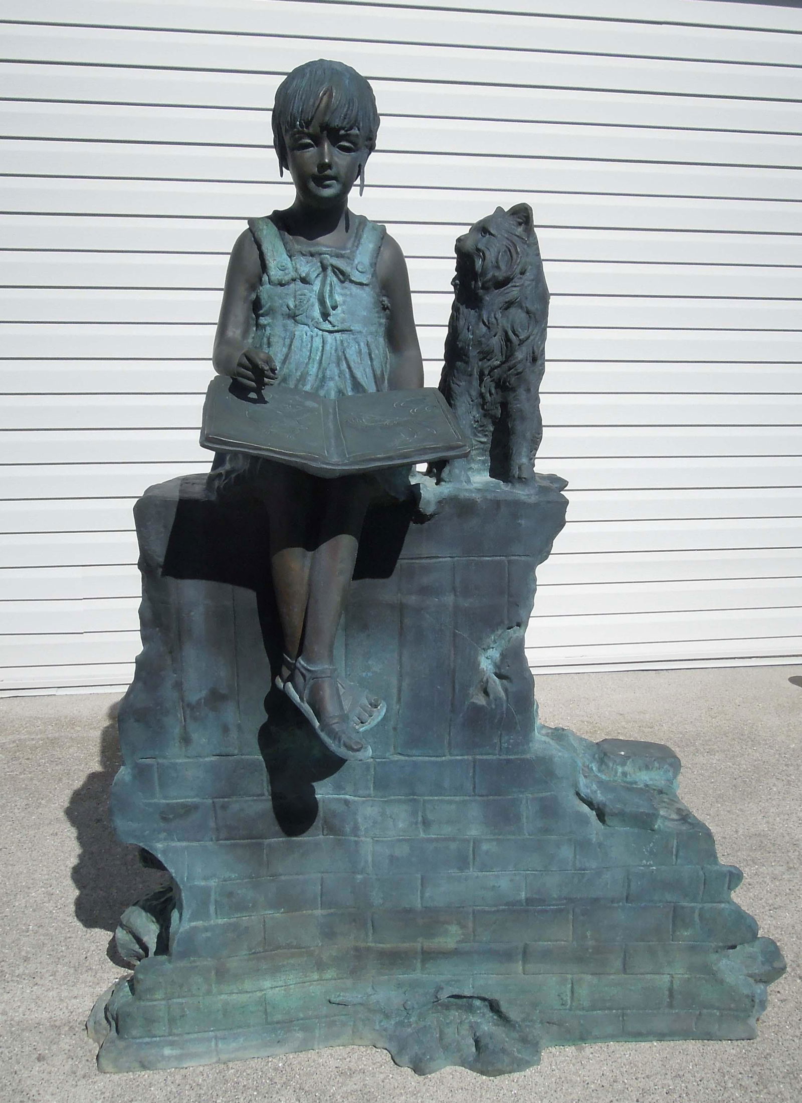 ADORABLE VINTAGE BRONZE SCULPTURE/'FOUNTAIN "GIRL WITH (1 of 3)