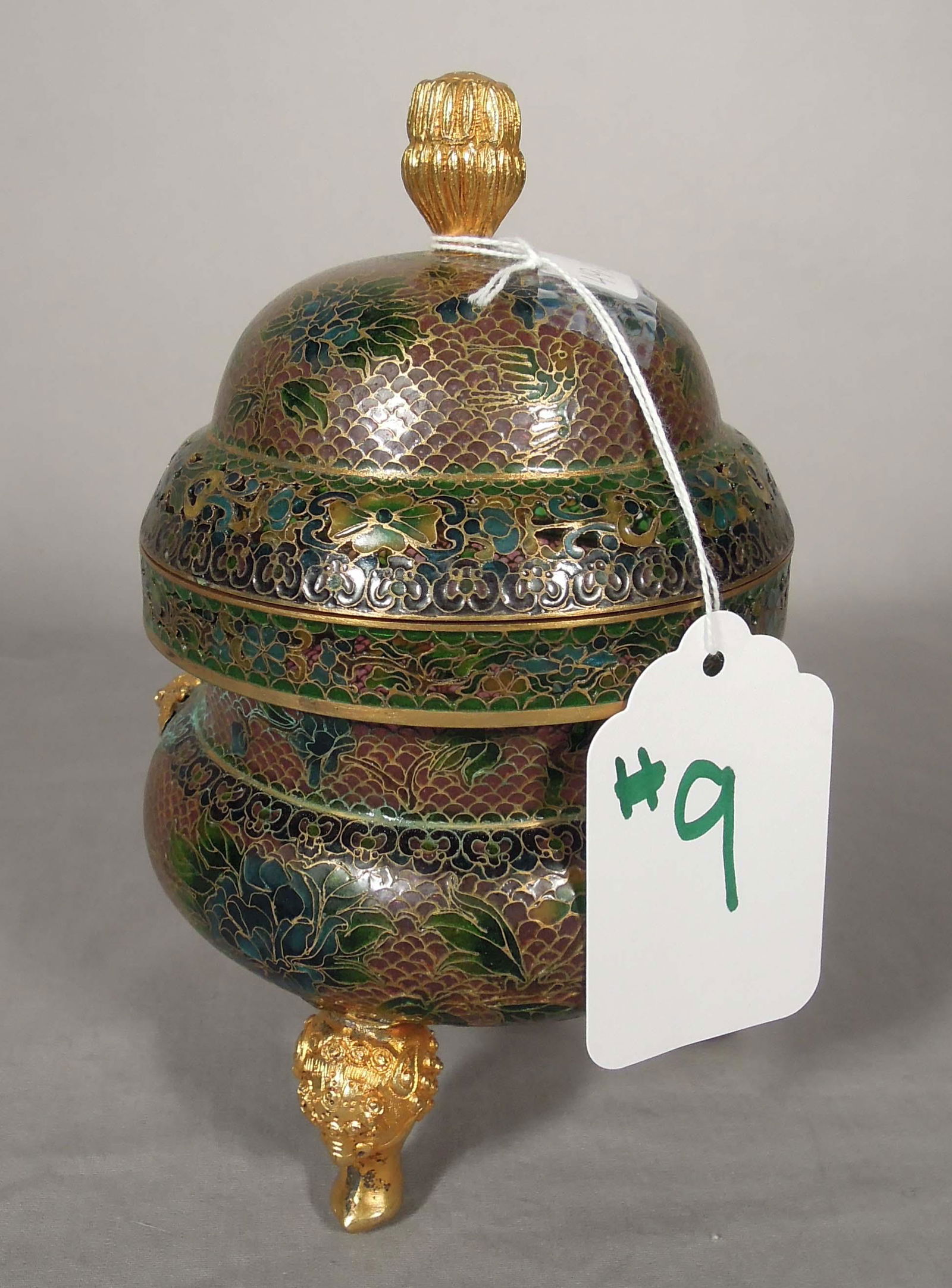 VINTAGE CHINESE PLIQUE A JOUR COVERED BOWL (1 of 2)