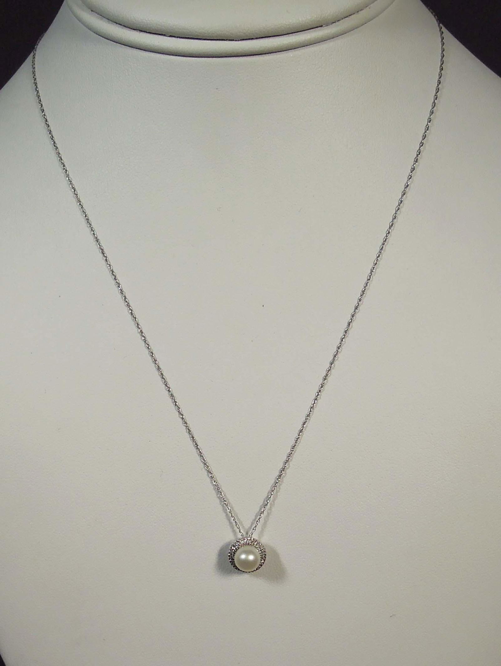 10K W.G., PEARL & DIAMOND NECKLACE (1 of 1)