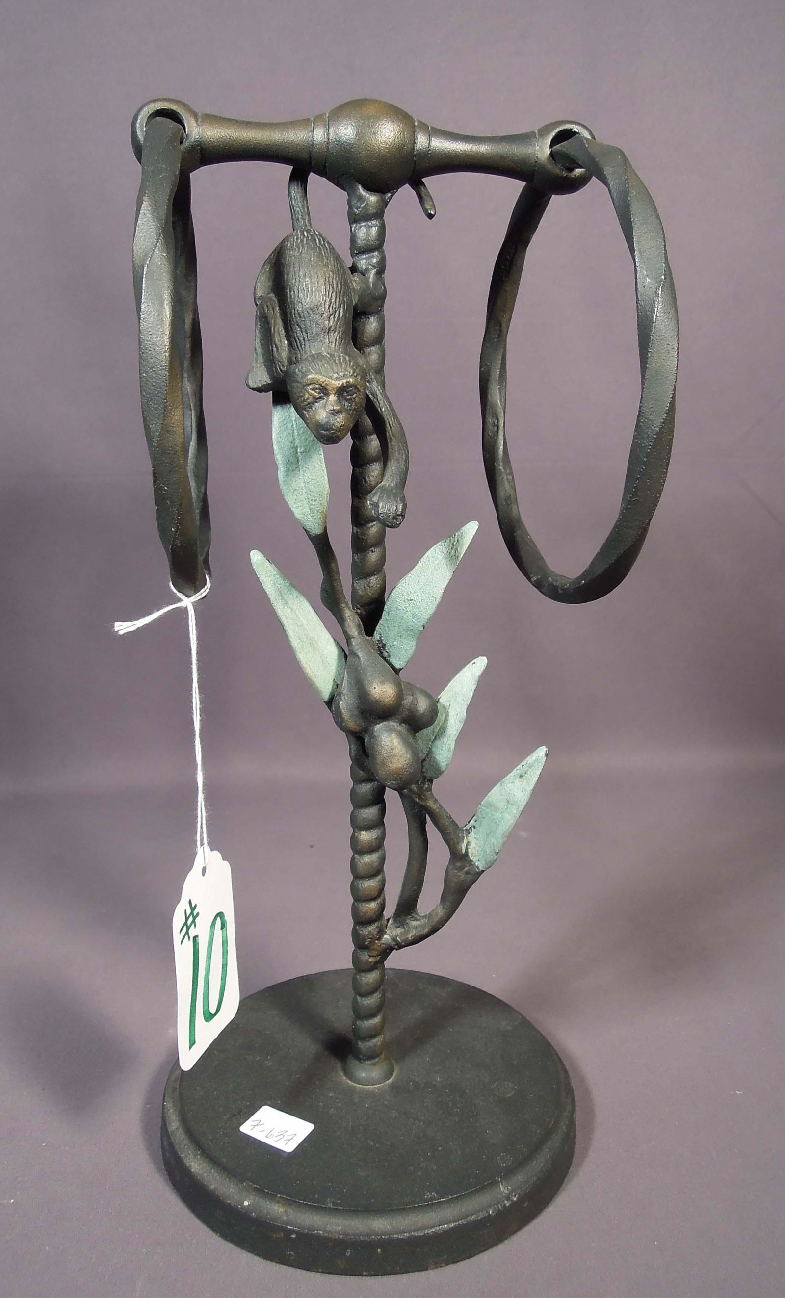 MAITLAND-SMITH METAL & CAST IRON DOUBLE HAND TOWEL HOLDER (1 of 1)