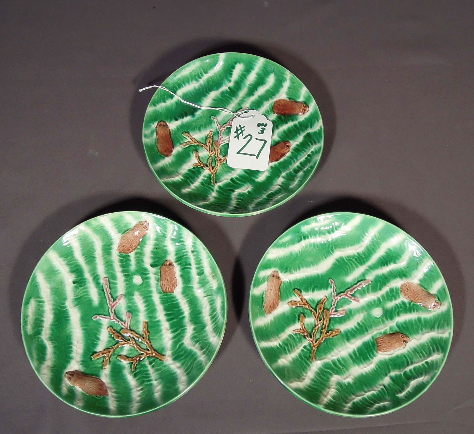 SET OF THREE ANTIQUE "LITTLE BEAVER" MAJOLICA PLATES (1 of 2)