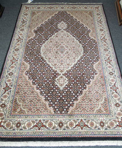 HAND KNOTTED MAHI TABRIZ AREA RUG (#0055) on Feb 25, 2023 | Chamberlain ...