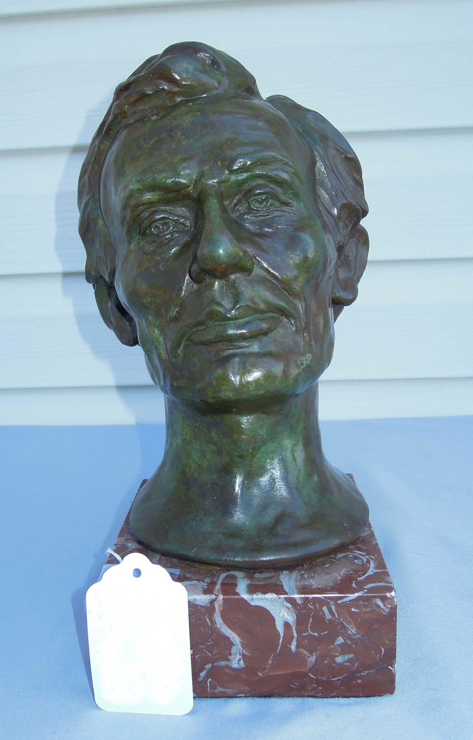 VINTAGE ORIGINAL BRONZE SCULPTURE "BUST OF ABRAHAM LINCOLN" (1 of 2)