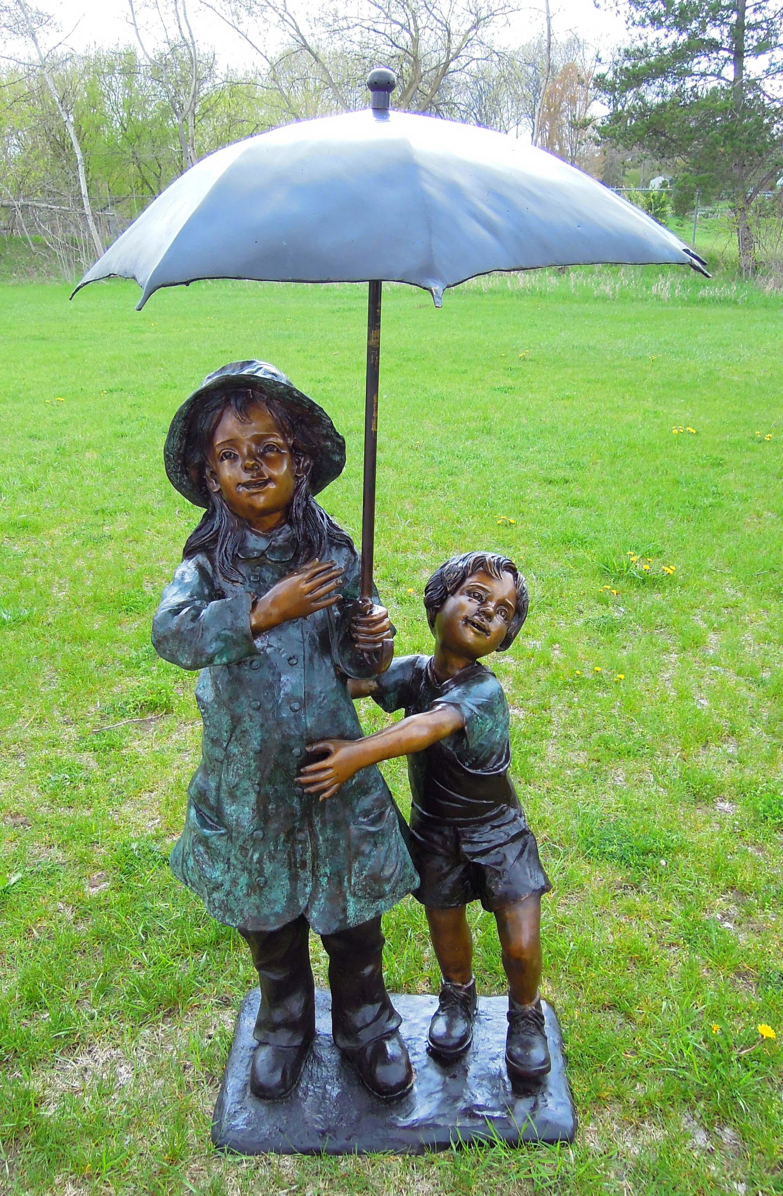 ADORABLE LIFE SIZE BRONZE SCULPTURE/FOUNTAIN OF YOUNG BOY & GIRL UNDER UMBRELLA (1 of 3)