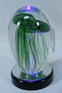 ART GLASS JELLY FISH WITH LIGHTED BASE: 6 1/2" high.
