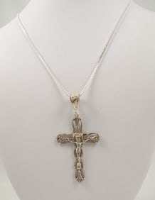STERLING SILVER CROSS NECKLACE