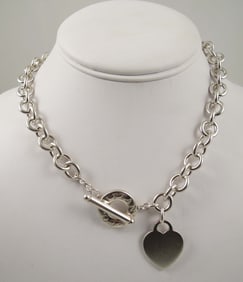 TIFFANY & CO. STERLING SILVER NECKLACE