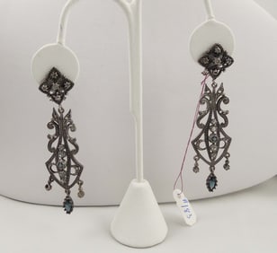PAIR LADIES VINTAGE STERLING SILVER DANGLE EARRINGS
