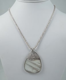 LADIES STERLING SILVER, MOTHER-OF-PEARL & CZ NECKLACE