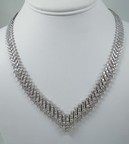 SPECTACULAR 14K W.G. & DIAMOND "V" SHAPED ETERNITY NECKLACE