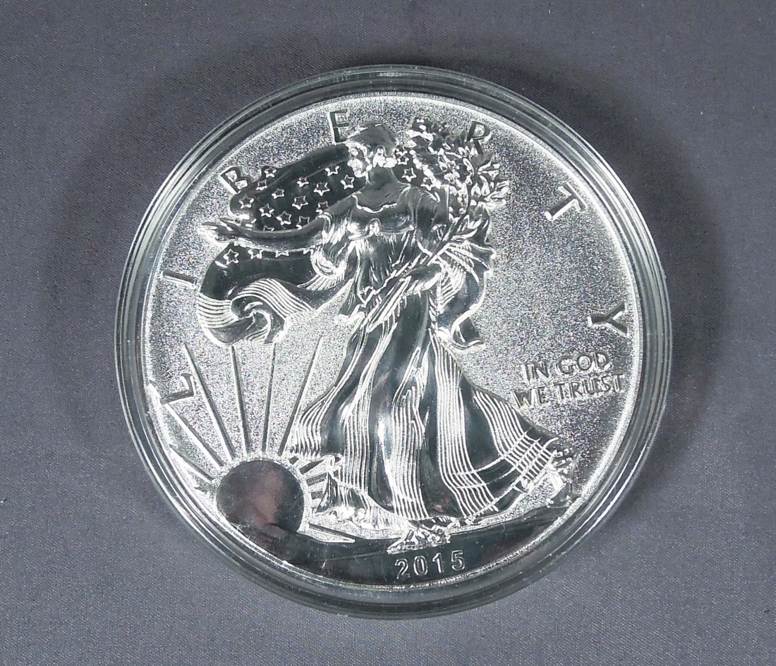 COMMEMORATIVE HALF POUND SILVER PLATED AMERICAN EAGLE