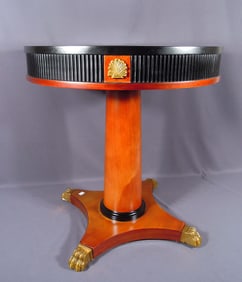 VERY FINE ITALIAN ROUND OCCASSIONAL TABLE