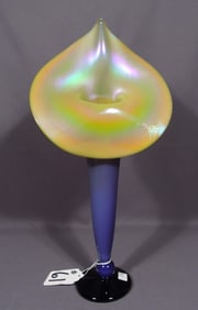 BEAUTIFUL HAND BLOWN ART GLASS JACK-IN-THE-PULPIT VASE BY RICK STRINI