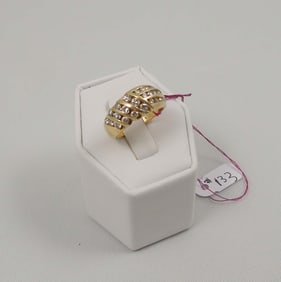 LADIES 14K Y.G. & DIAMOND BAND DESIGN RING