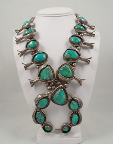 VINTAGE NATIVE AMERICAN STERLING SILVER & TURQUOISE SQUASH BLOSSOM