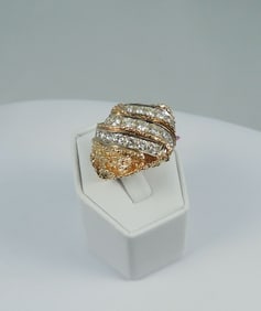 HEAVY 14K Y.G. NUGGET STYLE DIAMOND RING