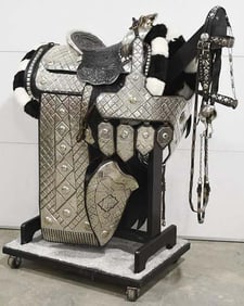 1940S-50S DON BENTLEY STERLING SILVER & 10KT GOLD SADDLE SET