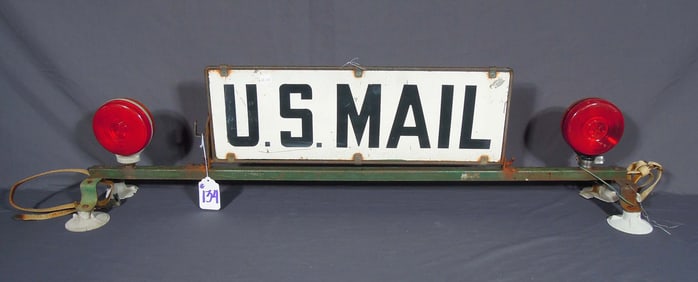 VINTAGE U.S. MAIL TRUCK LIGHT BAR