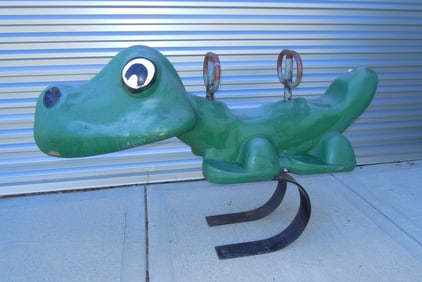 VERY RARE VINTAGE DINOSAUR SPRING RIDER