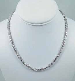 SPECTACULAR LADIES PLATINUM & DIAMOND ETERNITY NECKLACE