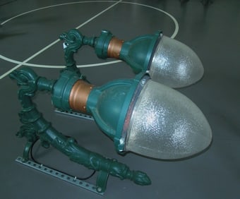 PAIR LARGE GENERAL ELECTRIC COMPANY OUTDOOR DETROIT STREET SCONCES