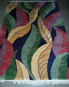 UNUSUAL HAND KNOTTED NAPALI AREA RUG