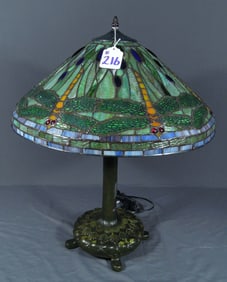 TIFFANY STYLE METAL & LEADED GLASS DRAGONFLY TABLE LAMP