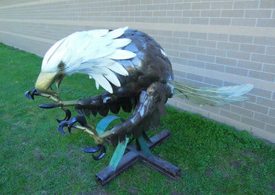 LARGE CUSTOM MADE METAL "BALD EAGLE" WALL HANGING