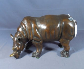 BRONZE SCULPTURE OF STANDING RHINO