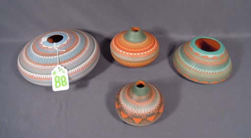GROUP OF FOUR FINE VINTAGE NATIVE AMERICAN NAVAJO HAND MADE & PAINTED POTTERY BOWLS