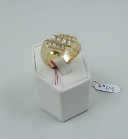 GENTLEMEN'S 14K Y.G. & DIAMOND RING
